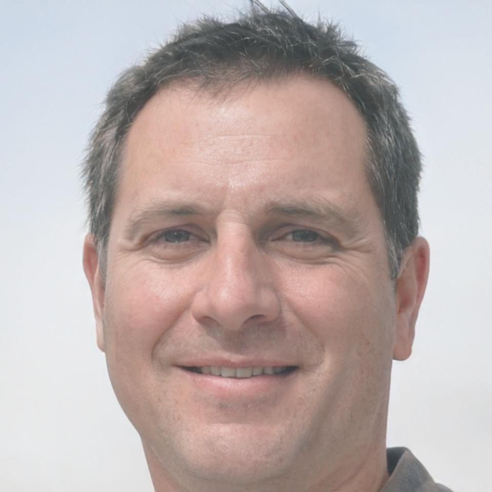 Portrait de Marc Dubois, Directeur Général